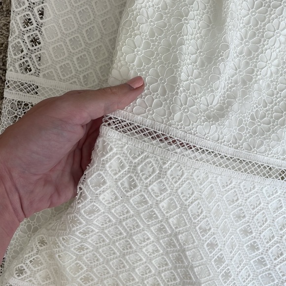 NWT Ted Baker London Yanahli Lace Detail Dress size TB 2, US 6 - Picture 10 of 11